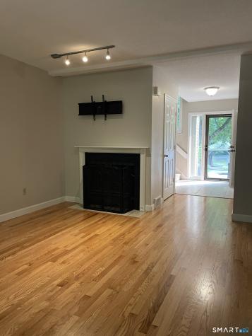 3 Rivermead Avon CT 06001