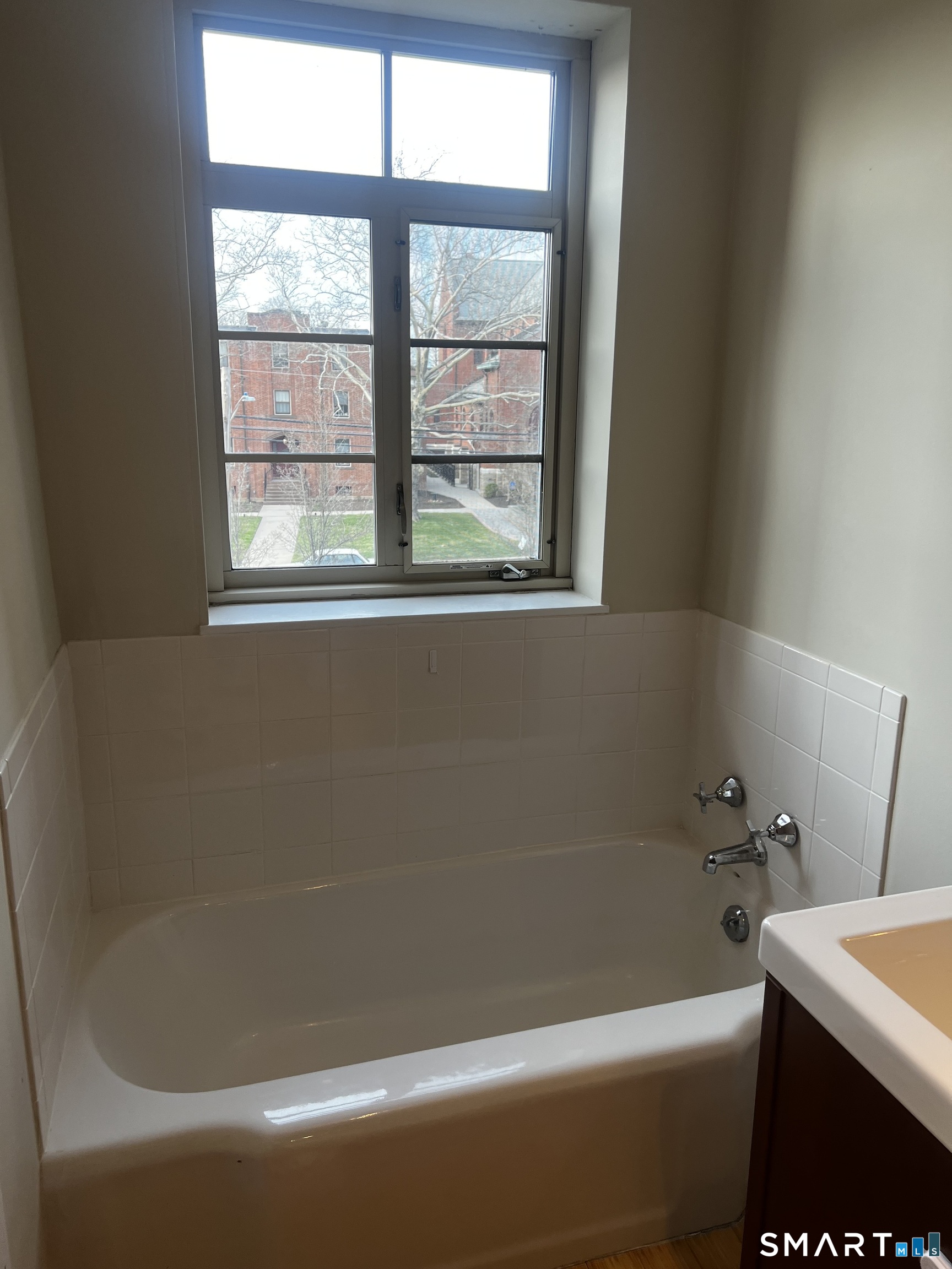 869 Farmington Avenue West Hartford CT 06119