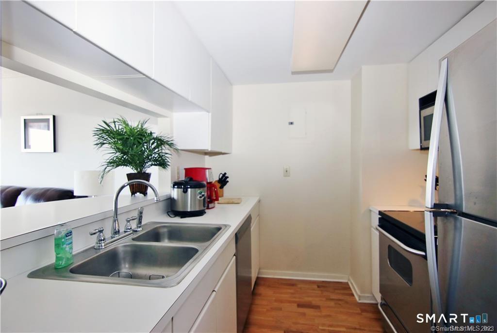 127 Greyrock Place Stamford CT 06901