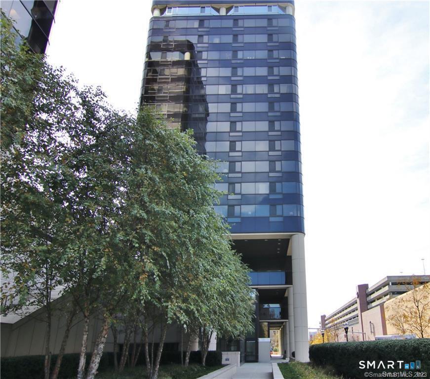 127 Greyrock Place Stamford CT 06901