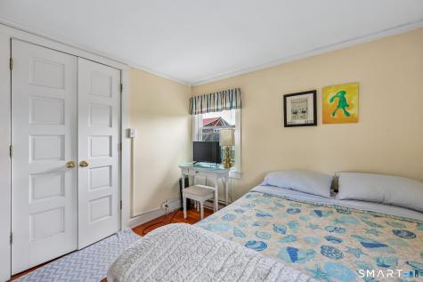 153 Middle Beach Road Madison CT 06443