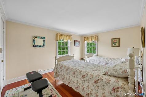 153 Middle Beach Road Madison CT 06443