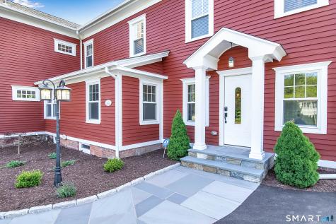 2222 Ridge Road North Haven CT 06473