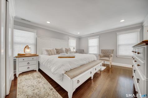 2222 Ridge Road North Haven CT 06473