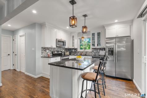 655 Tunxis Hill Road Fairfield CT 06825