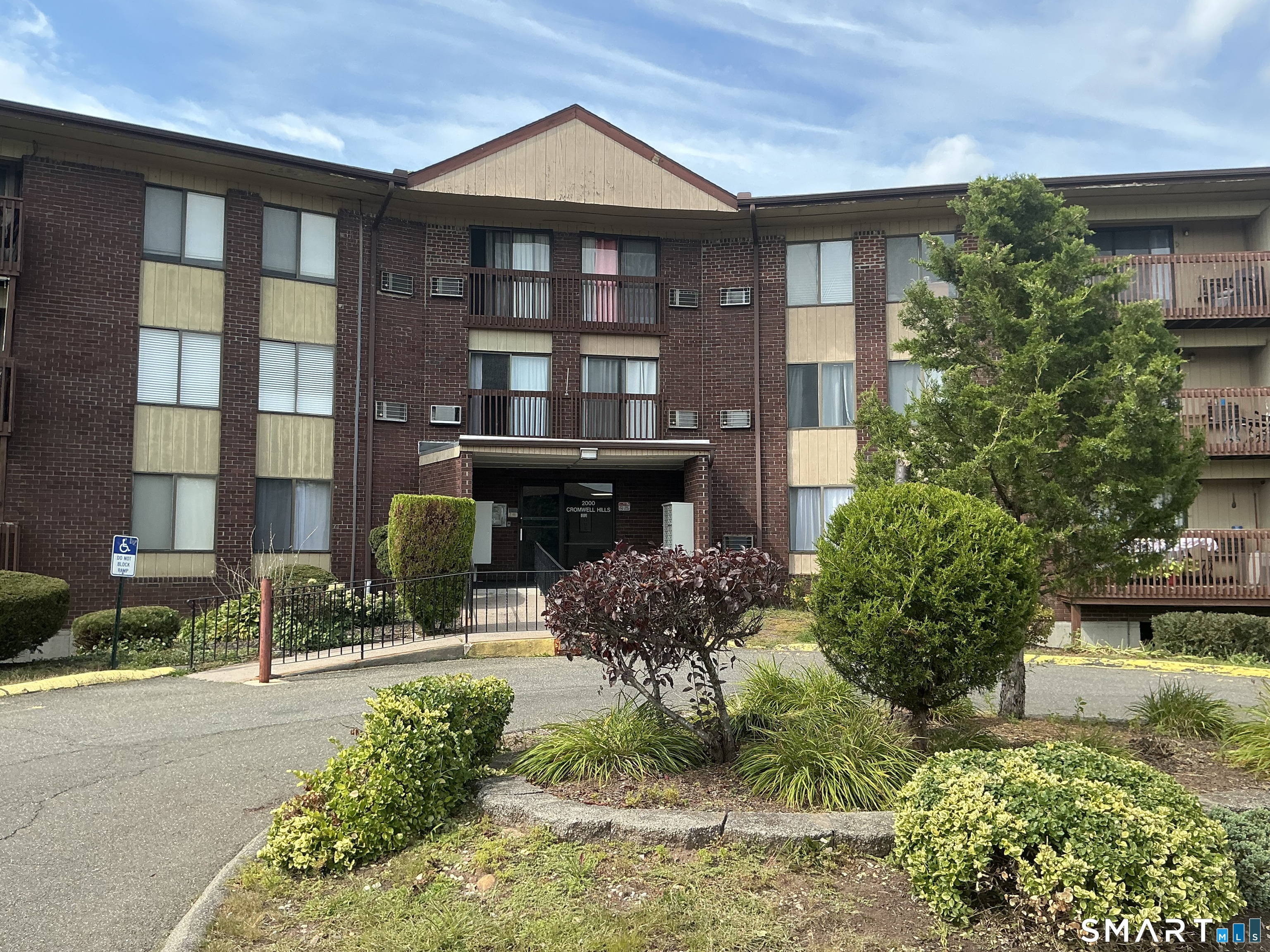 2315 Cromwell Hills Drive Cromwell CT 06416