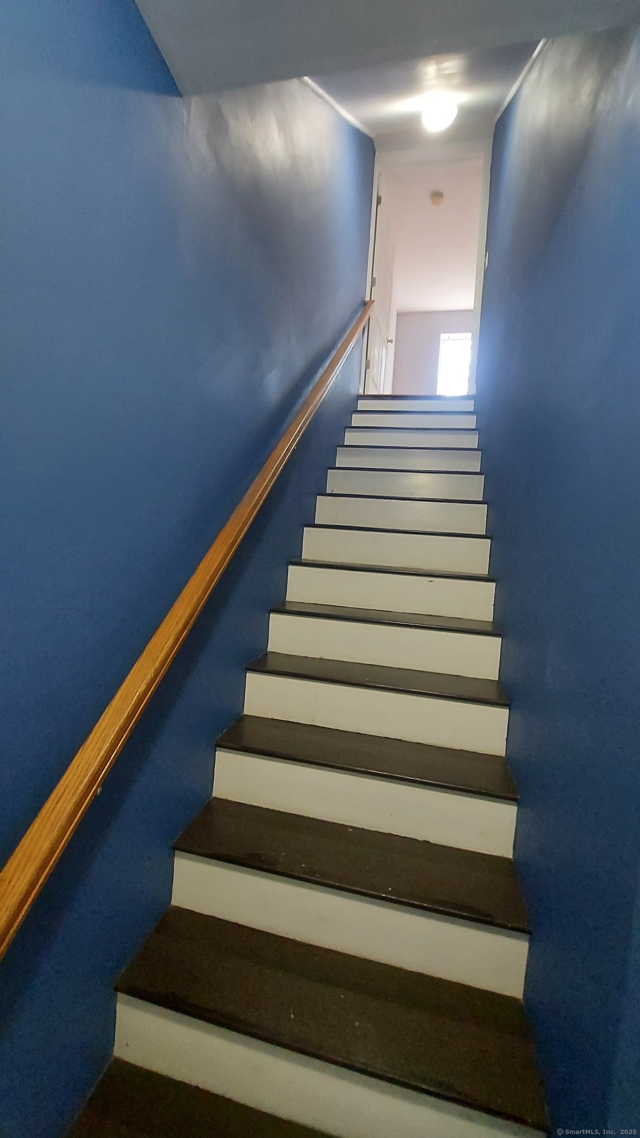 10 Hillcrest Street Norwich CT 06360