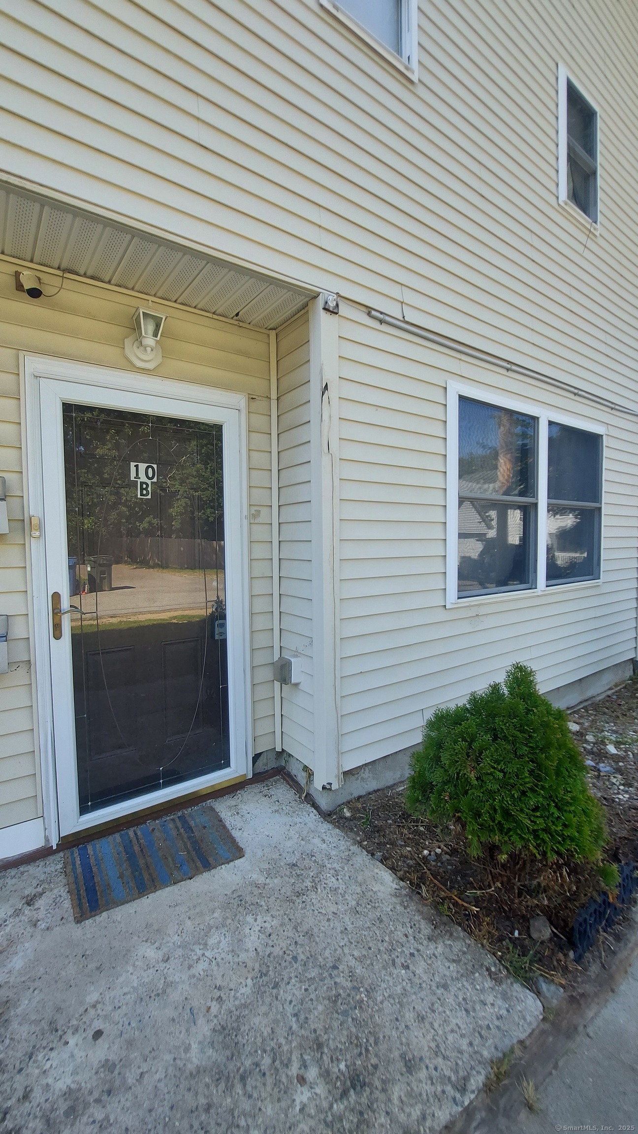 10 Hillcrest Street Norwich CT 06360