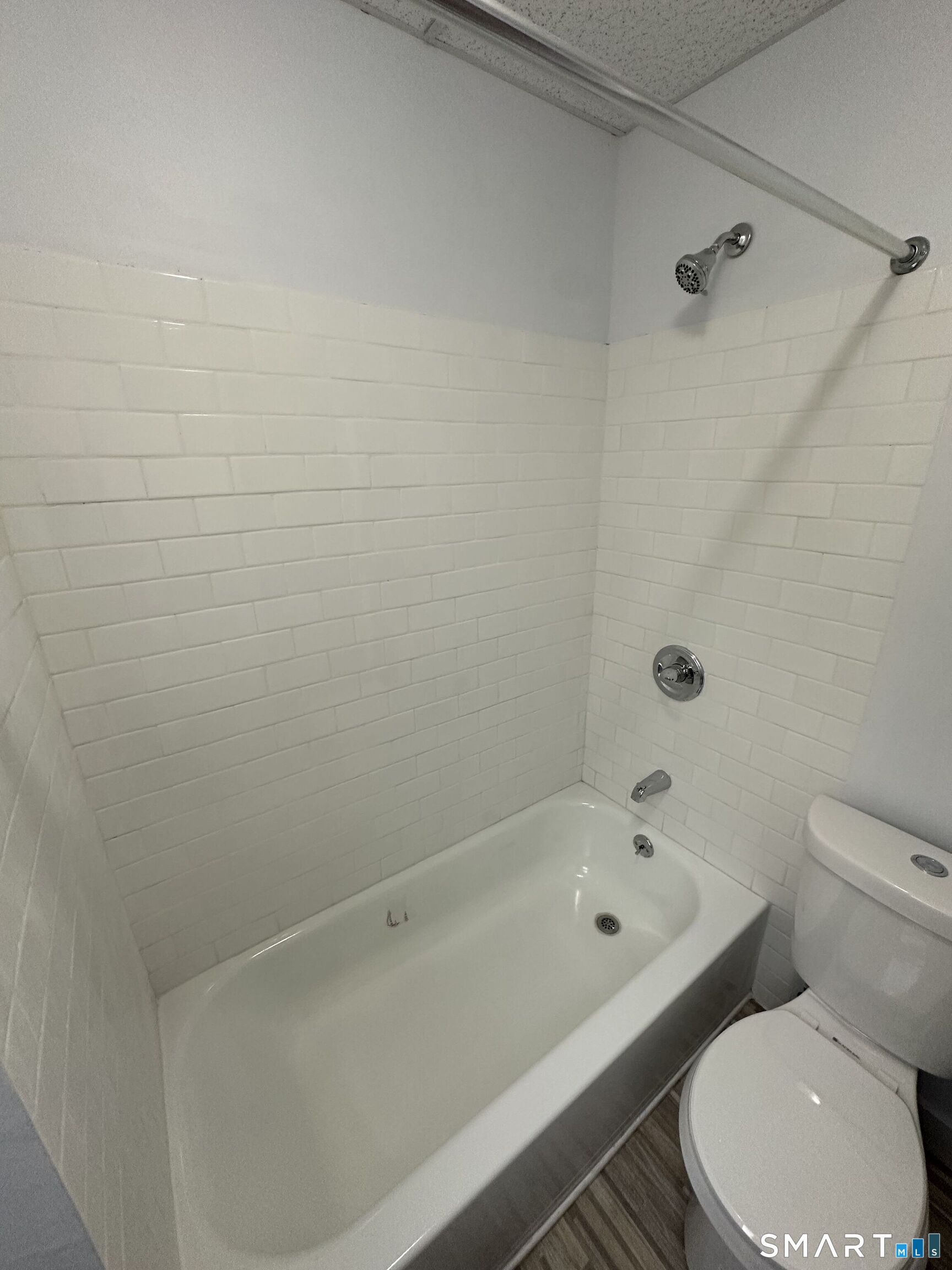 1036 Maplewood Avenue Bridgeport CT 06604