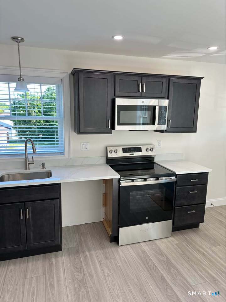 309 Flanders Road East Lyme CT 06333