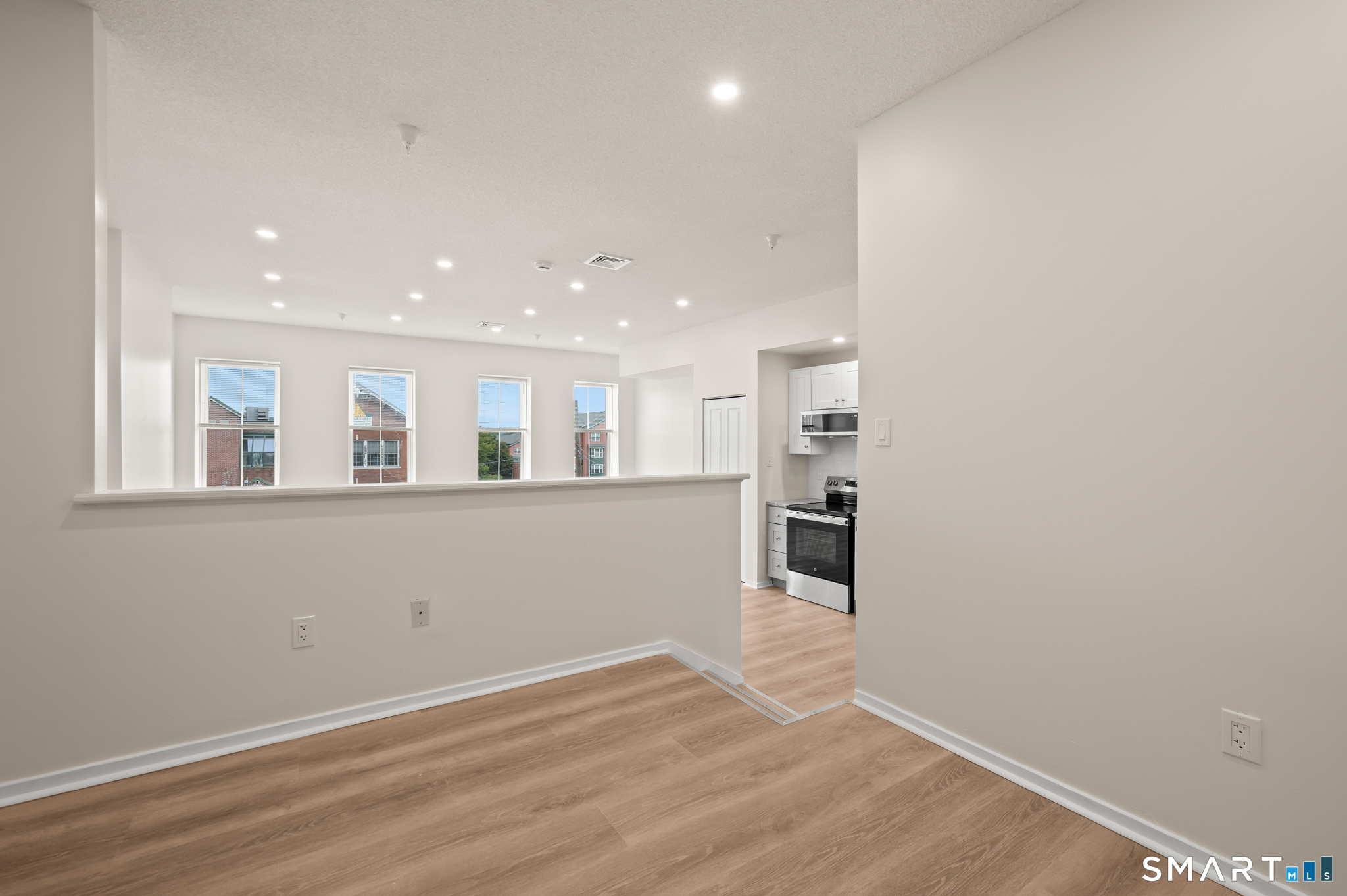 594 Main Street Middletown CT 06457