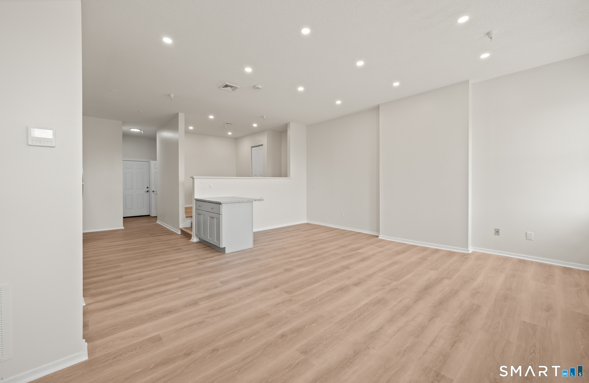 594 Main Street Middletown CT 06457