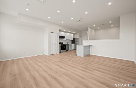 594 Main Street Middletown CT 06457