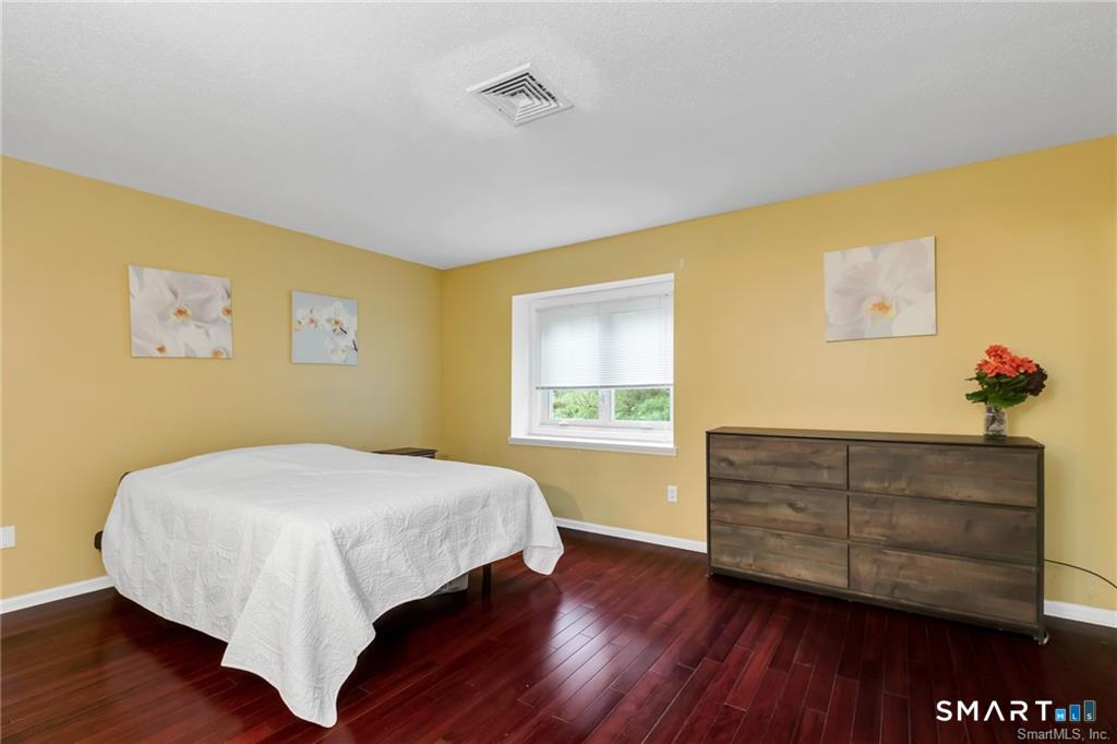410 Sand Stone Drive South Windsor CT 06074