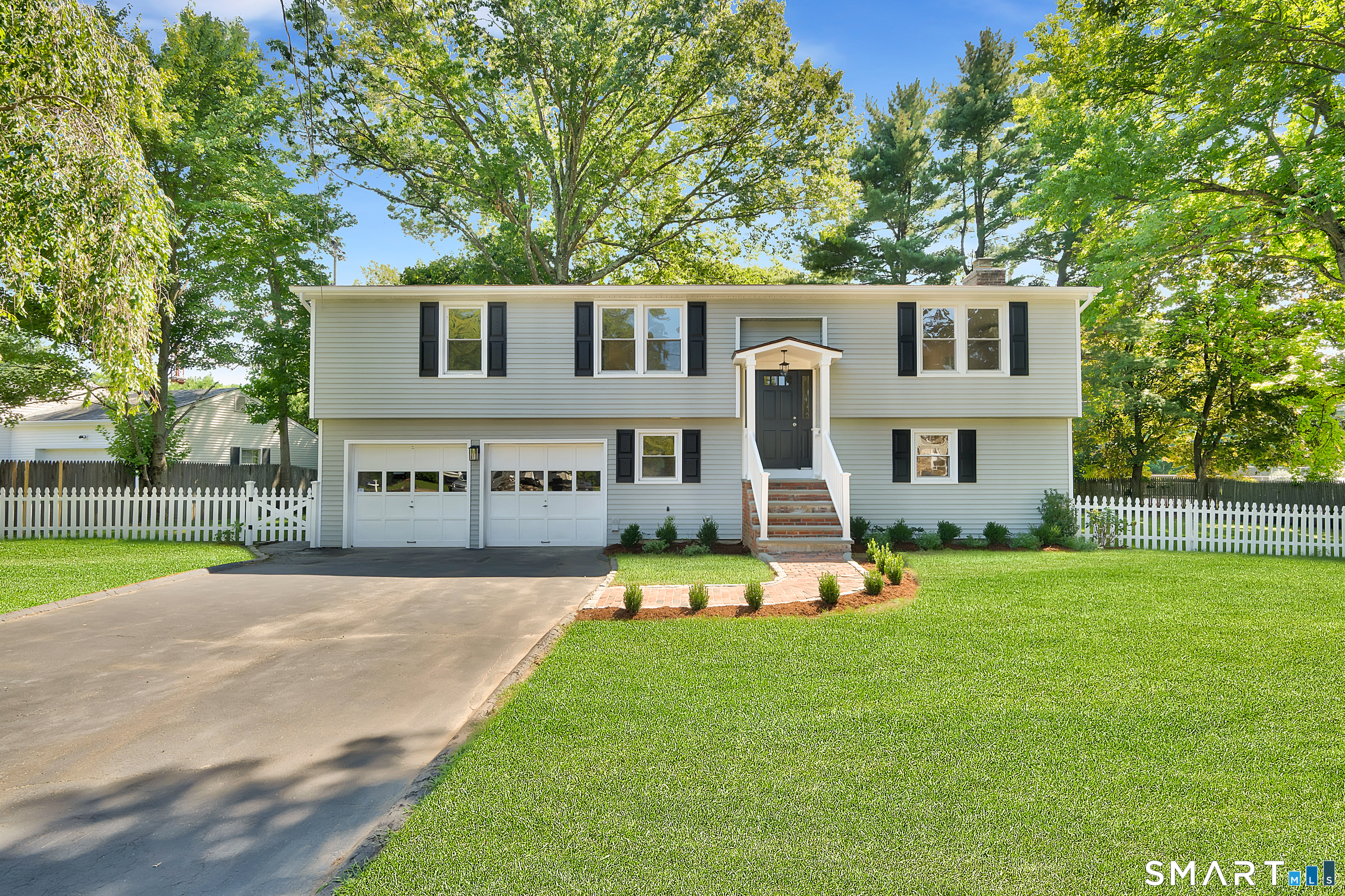 22 Carrona Drive Greenwich CT 06878