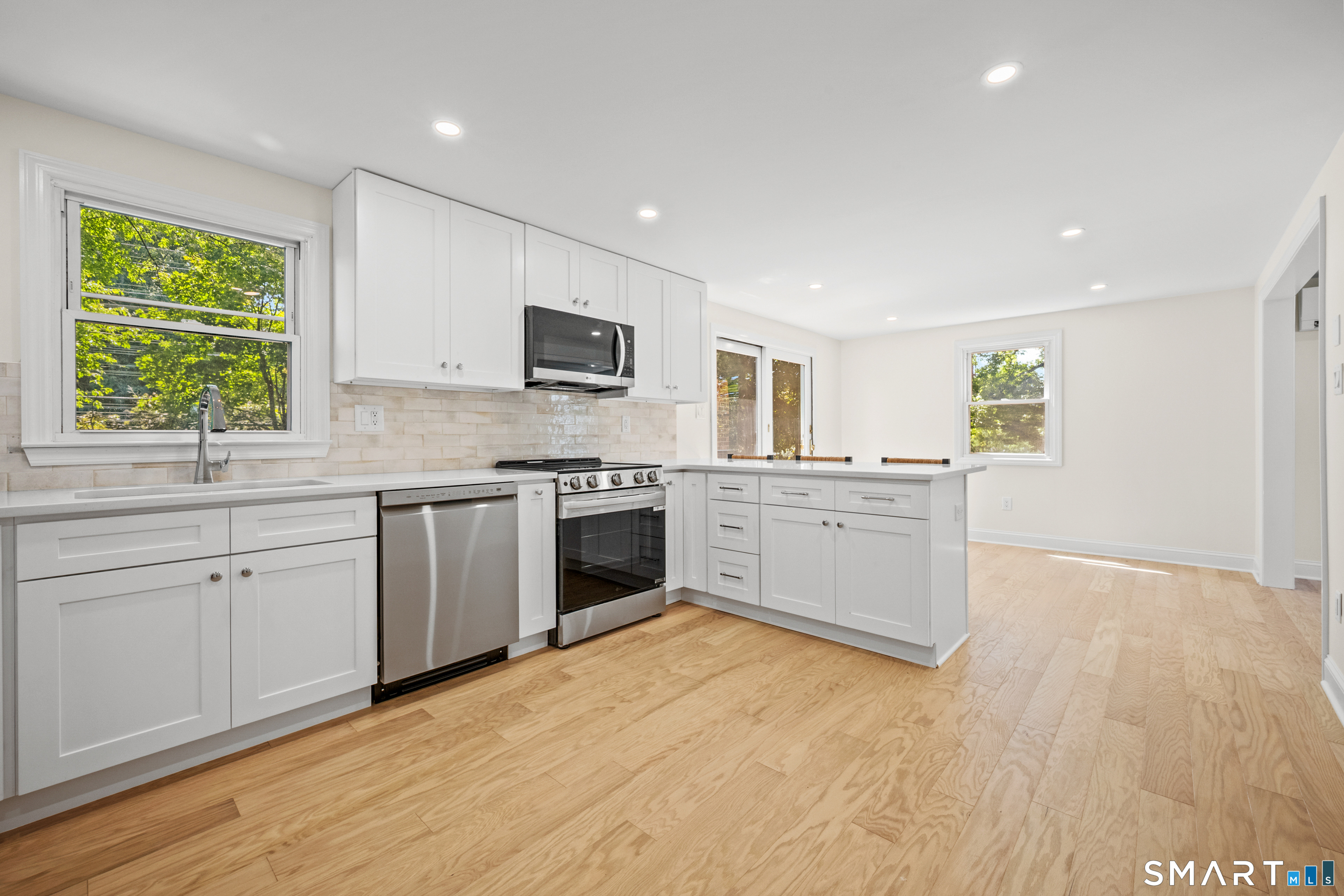 22 Carrona Drive Greenwich CT 06878