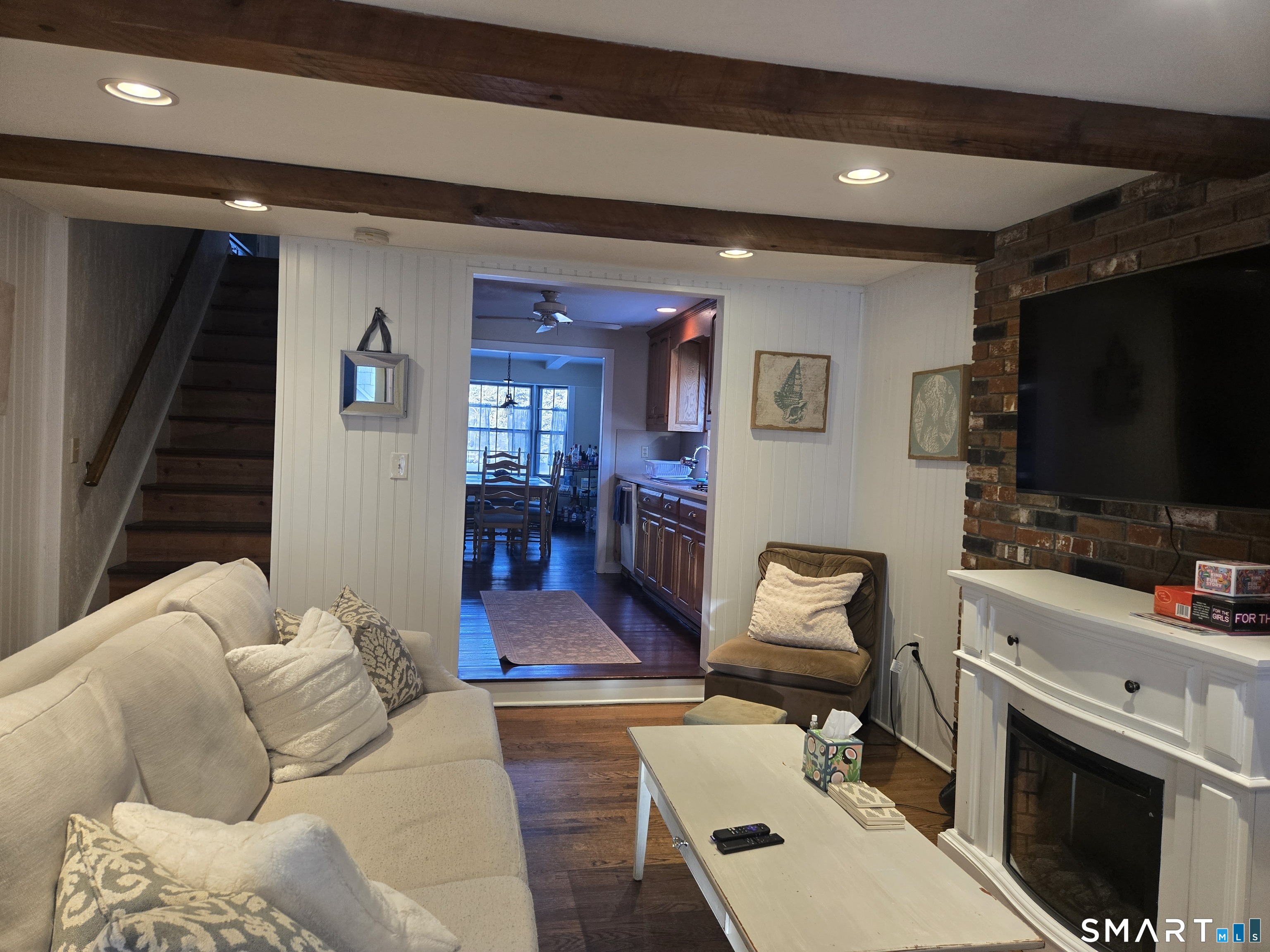 892 Reef Road Fairfield CT 06824