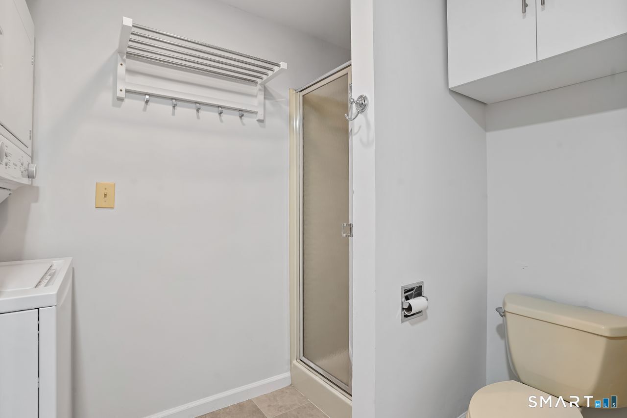 101 Breakers Lane Stratford CT 06615