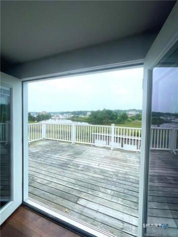 20 Jackson Avenue Stonington CT 06355