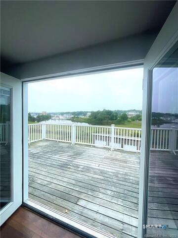 20 Jackson Avenue Stonington CT 06355