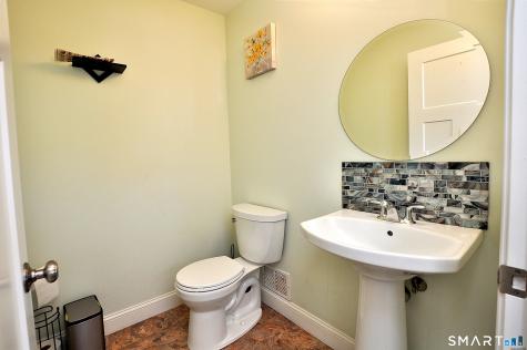 103 Old Village Circle Windsor CT 06095