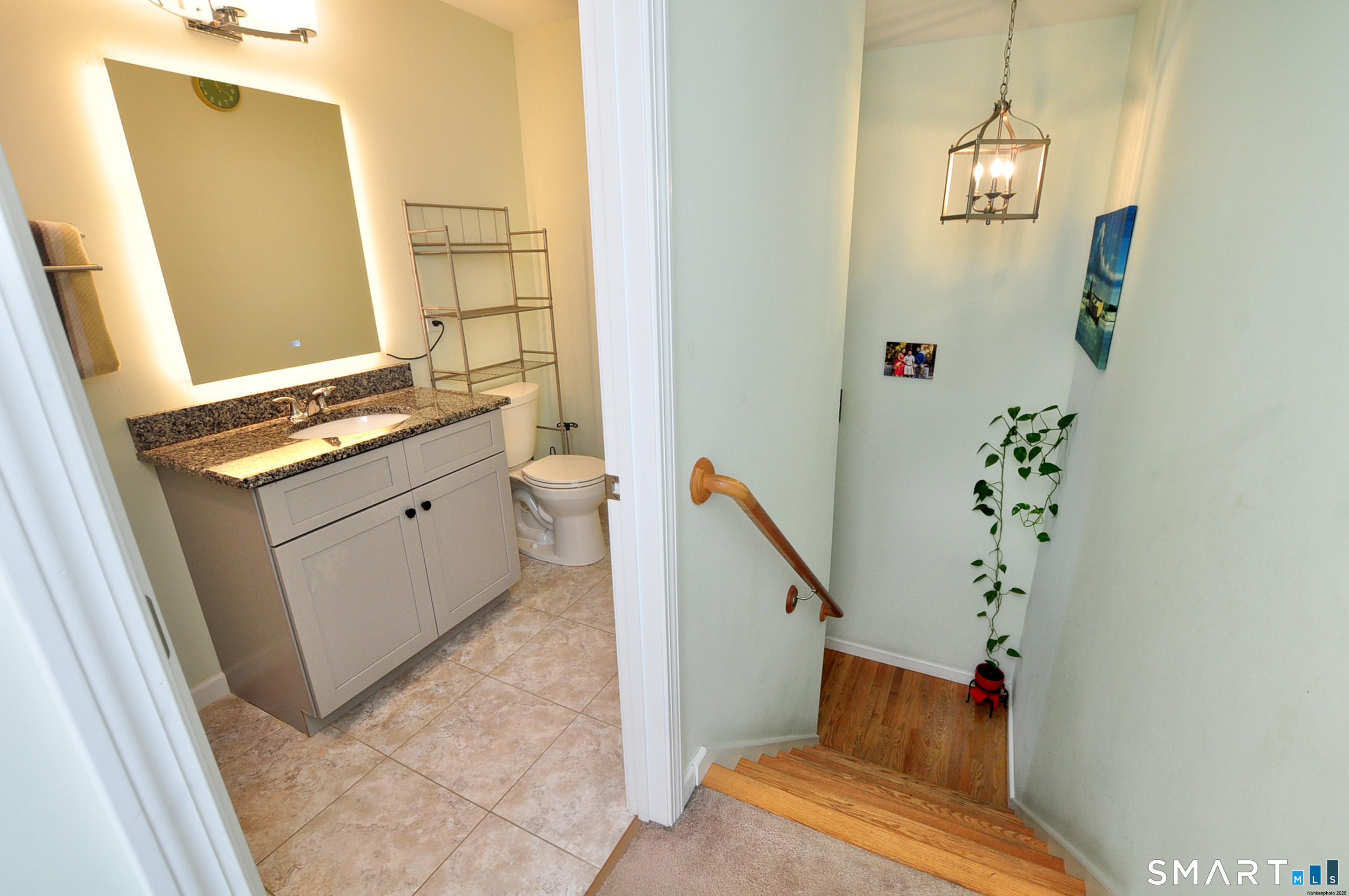 103 Old Village Circle Windsor CT 06095