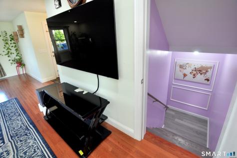 103 Old Village Circle Windsor CT 06095