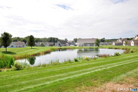 103 Old Village Circle Windsor CT 06095