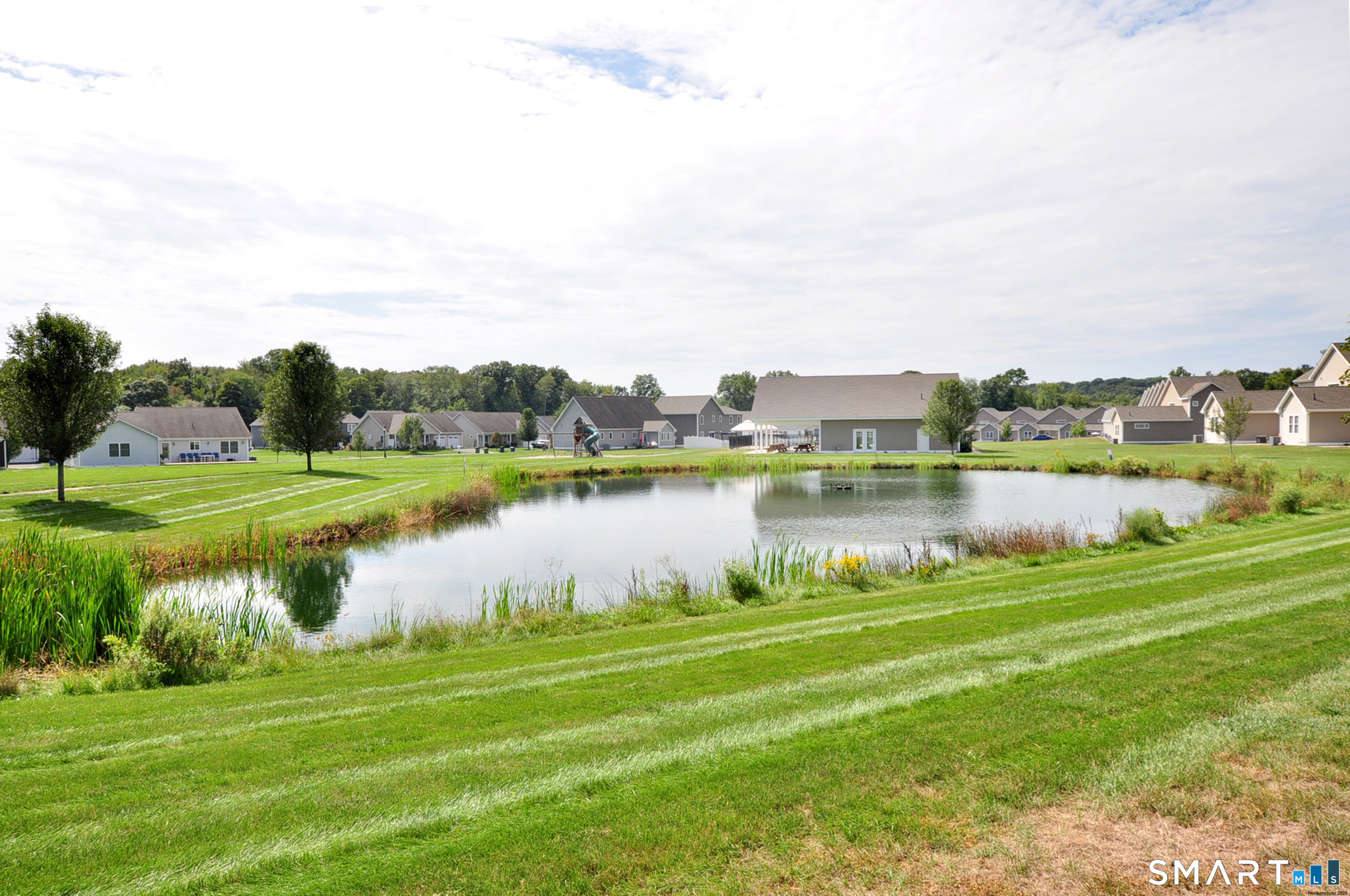 103 Old Village Circle Windsor CT 06095