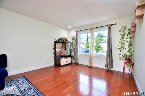103 Old Village Circle Windsor CT 06095
