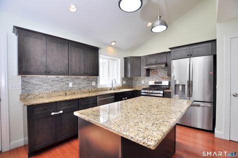 103 Old Village Circle Windsor CT 06095