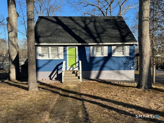 15 Oakwood Road East Lyme CT 06357