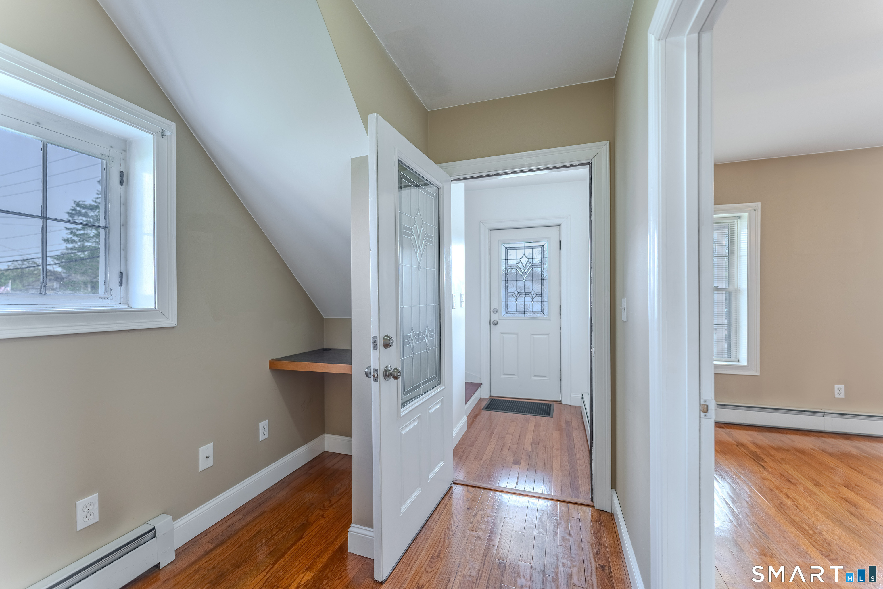 31 Suffield Street Windsor Locks CT 06096