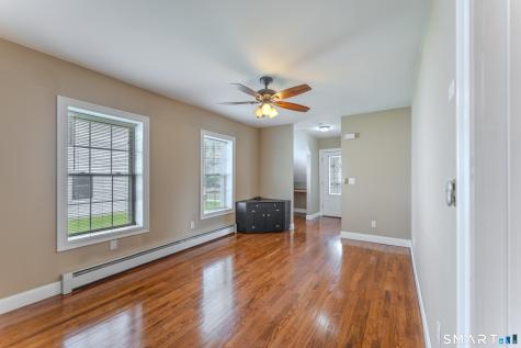 31 Suffield Street Windsor Locks CT 06096