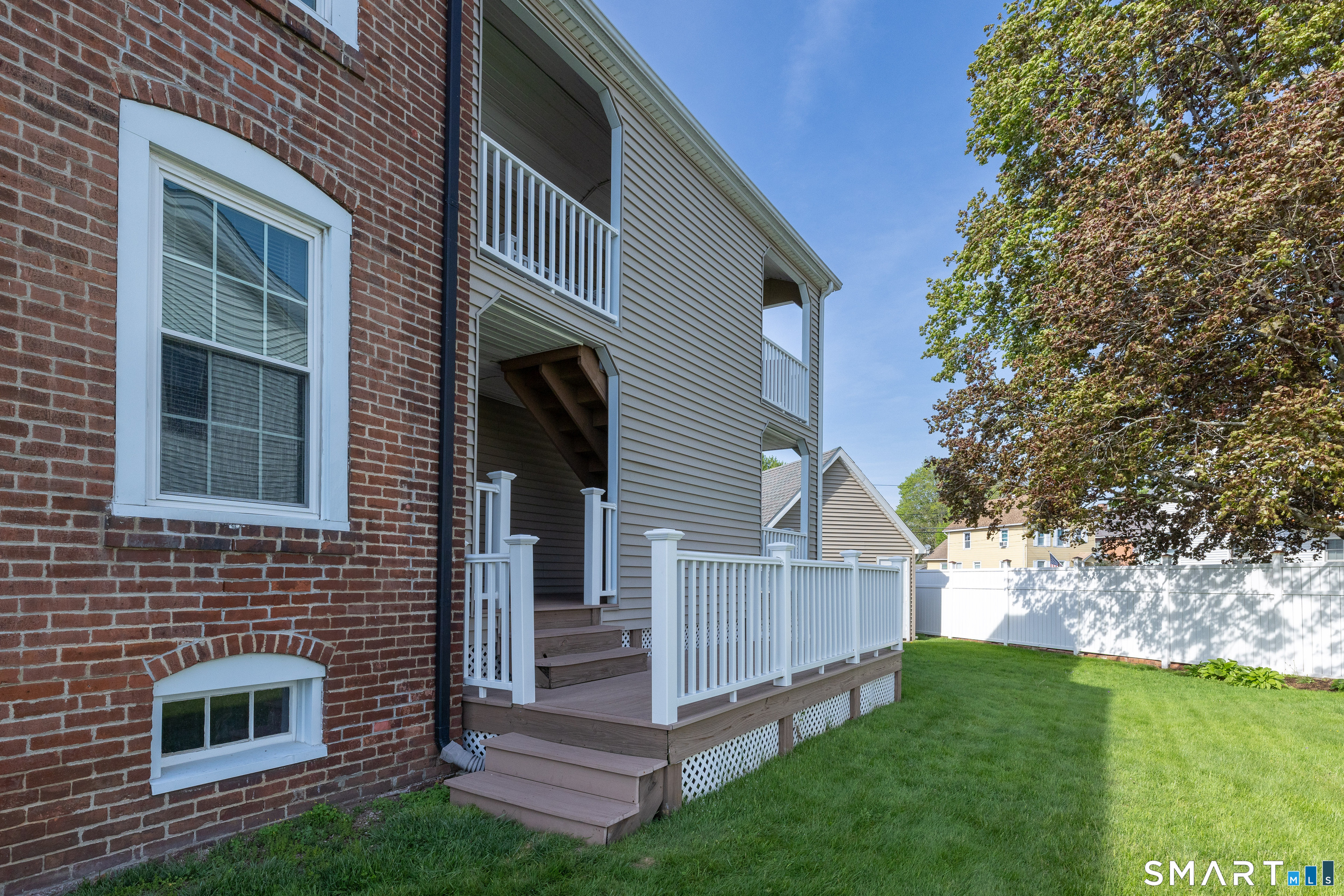 31 Suffield Street Windsor Locks CT 06096