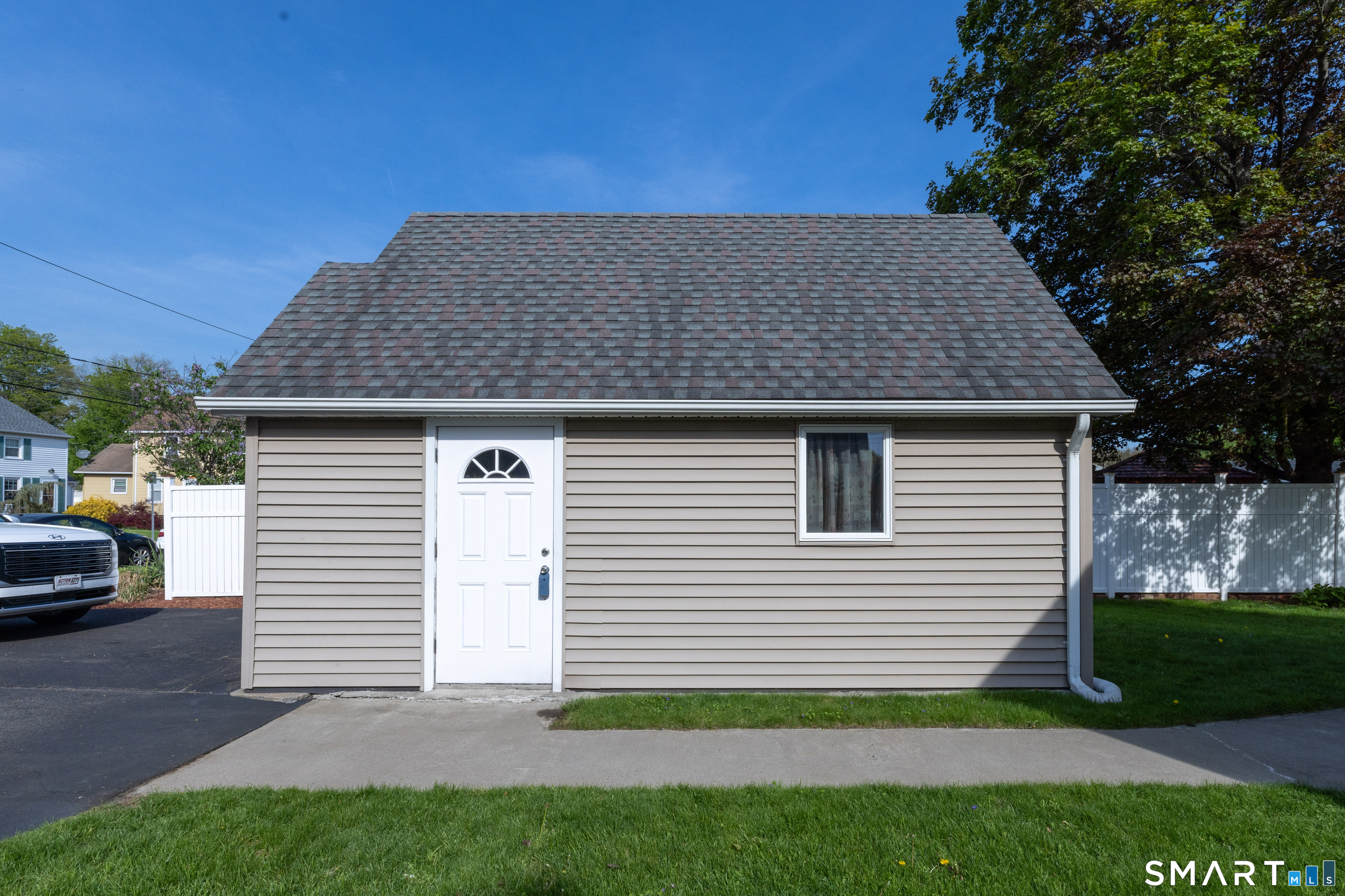 31 Suffield Street Windsor Locks CT 06096