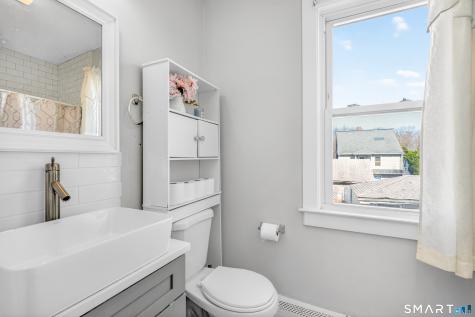 380 Gurdon Street Bridgeport CT 06606