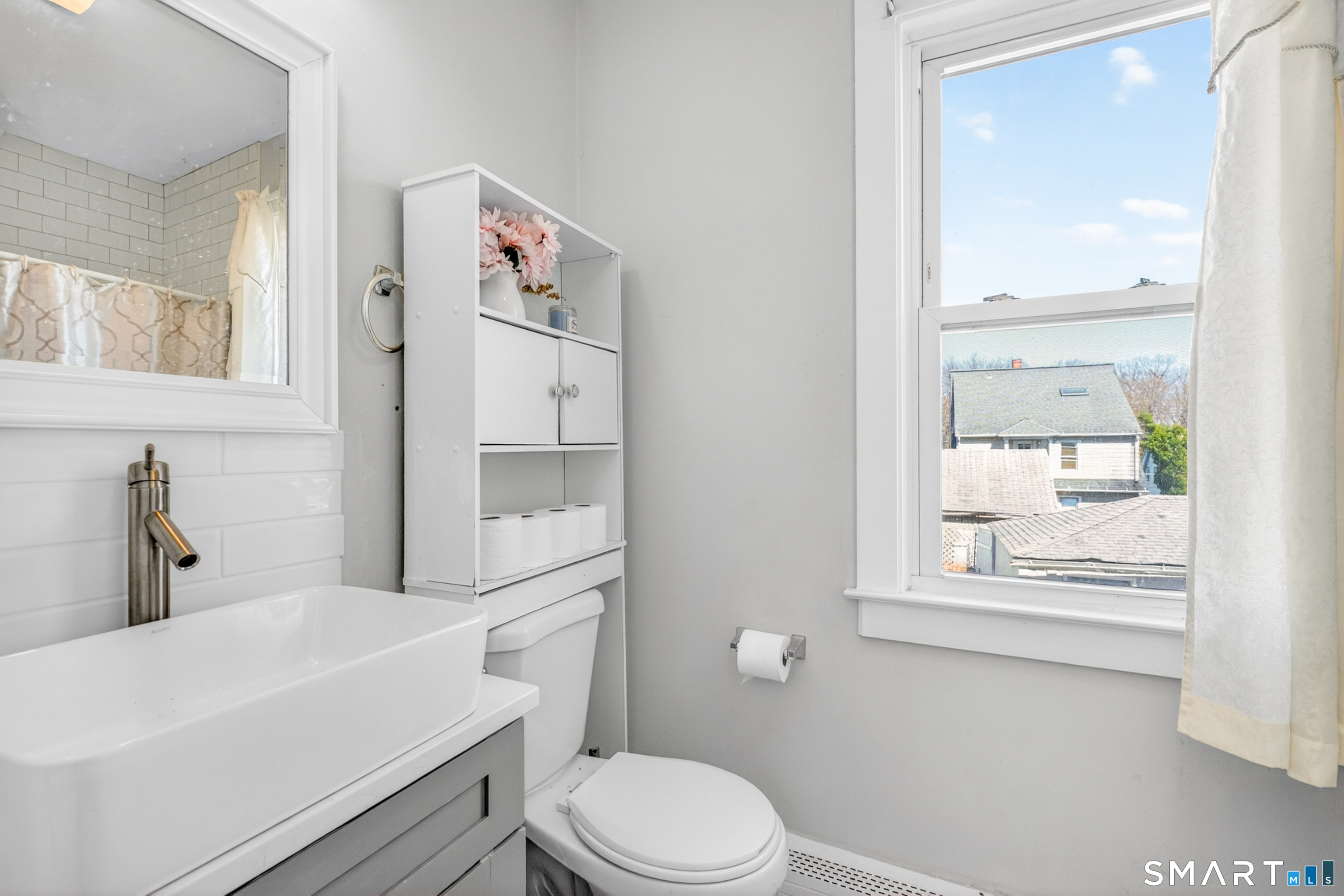 380 Gurdon Street Bridgeport CT 06606