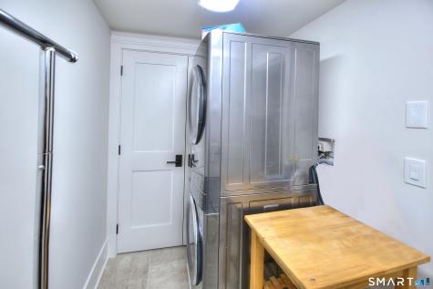1180 Oldfield Road Fairfield CT 06824