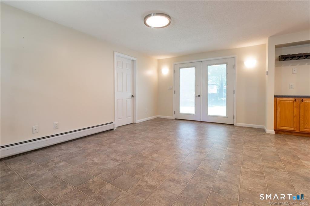 10 Tanglewood Road Farmington CT 06032