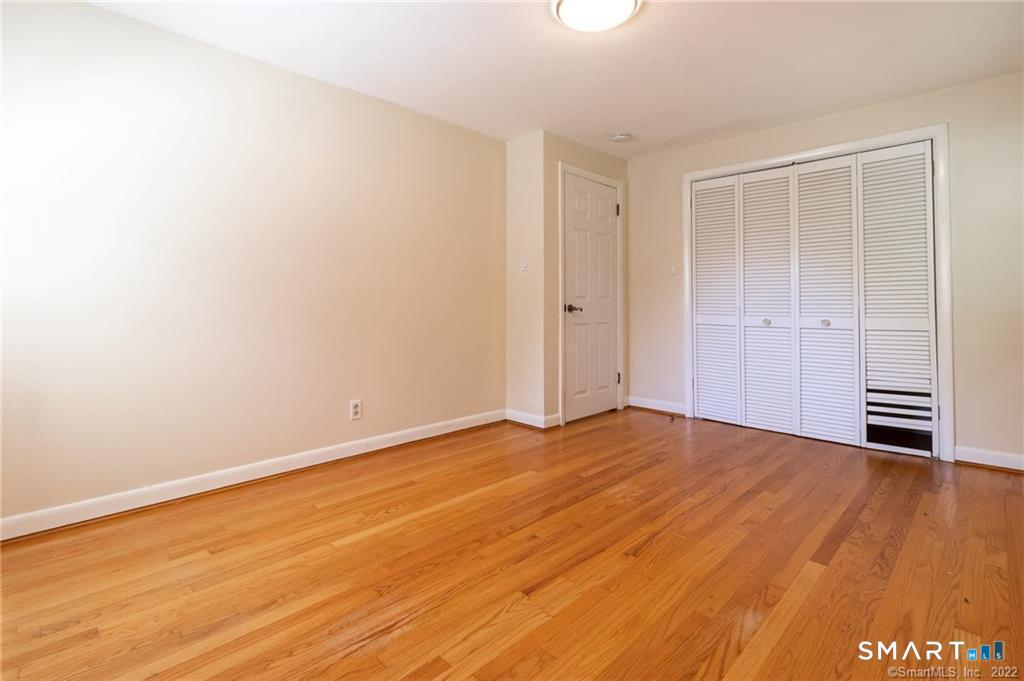 10 Tanglewood Road Farmington CT 06032