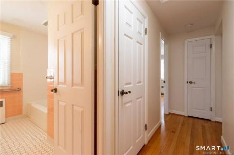 10 Tanglewood Road Farmington CT 06032