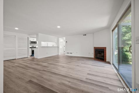 20 Little Oak Lane Rocky Hill CT 06067