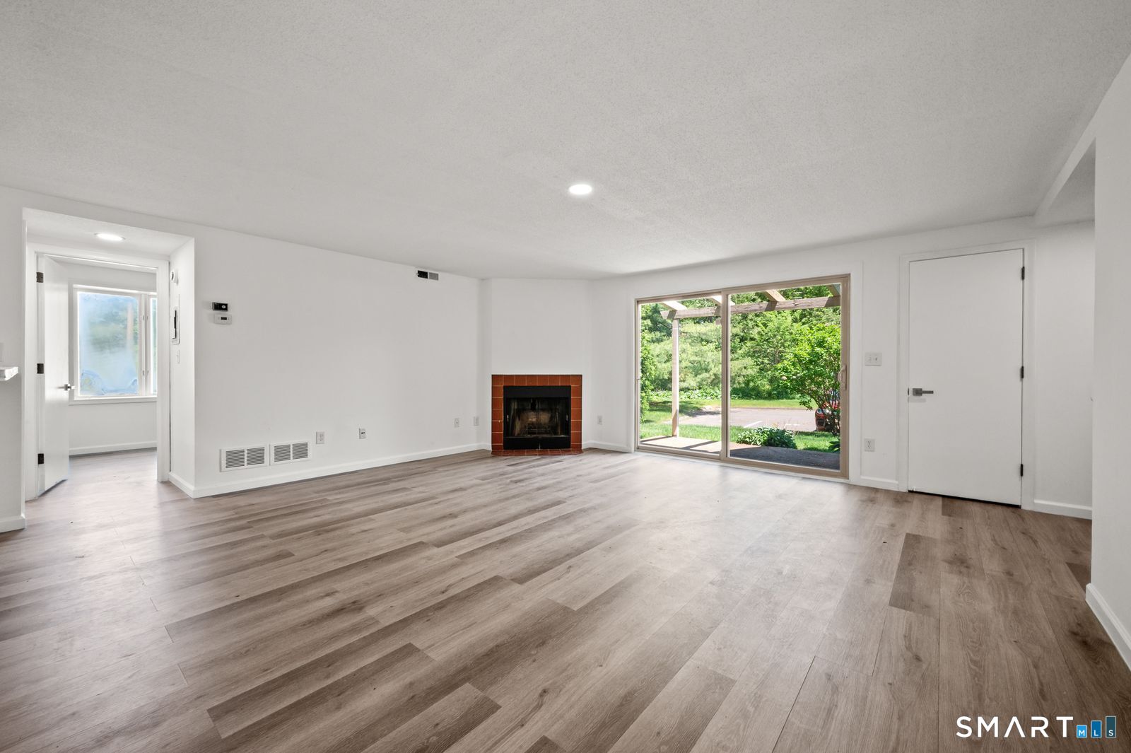 20 Little Oak Lane Rocky Hill CT 06067