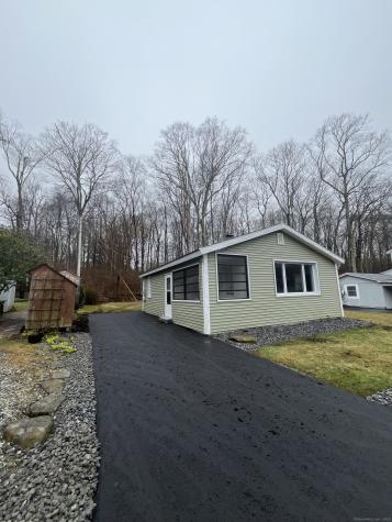 538B Winthrop Road Deep River CT 06417