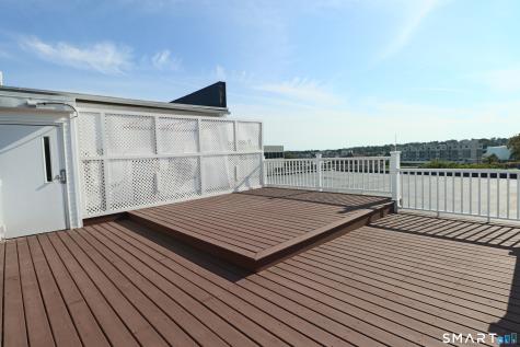 209 Bank Street New London CT 06320