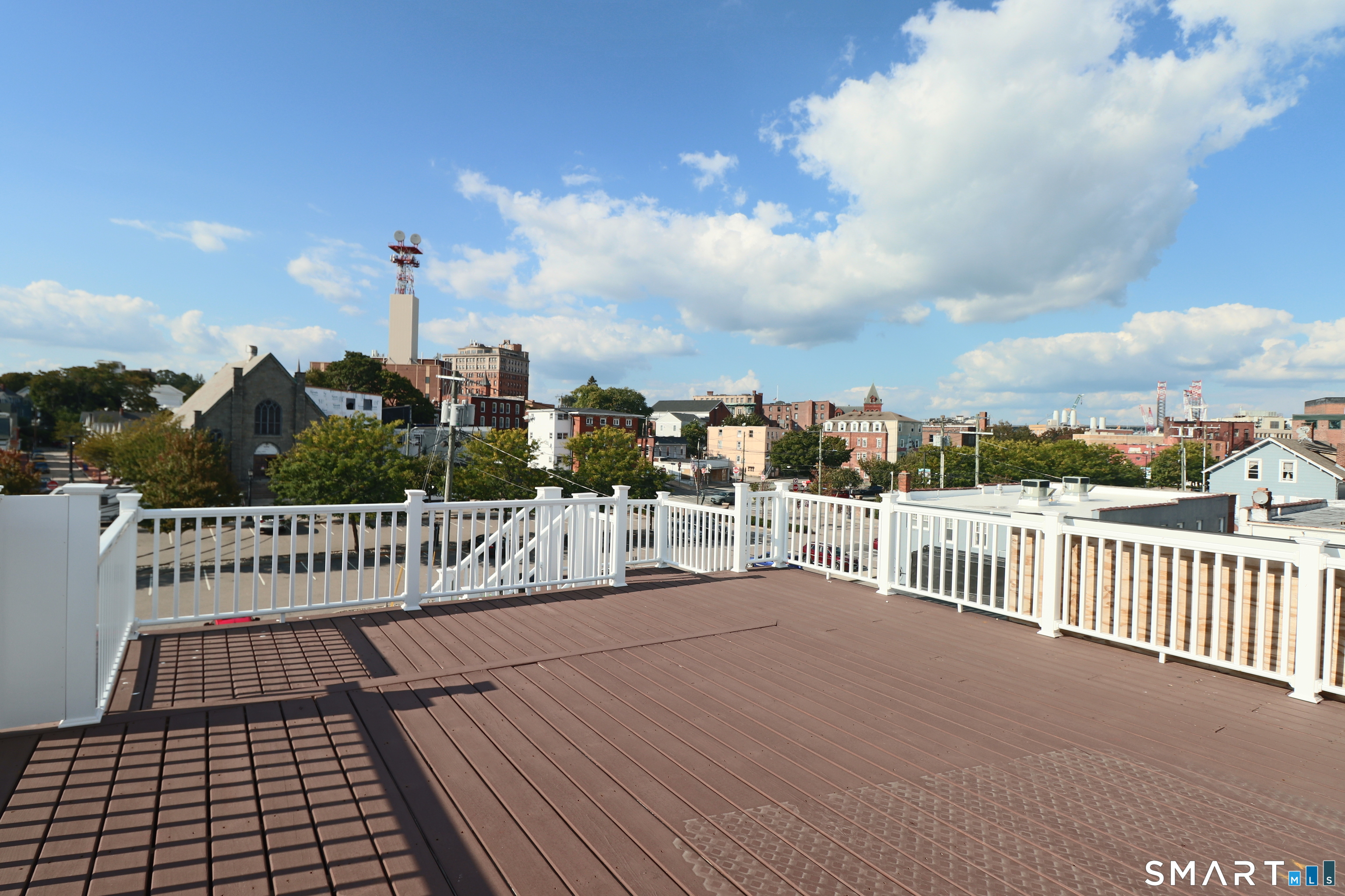 209 Bank Street New London CT 06320