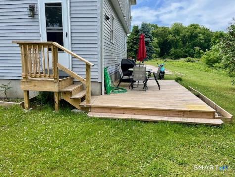 155-B Pennsylvania Avenue East Lyme CT 06357