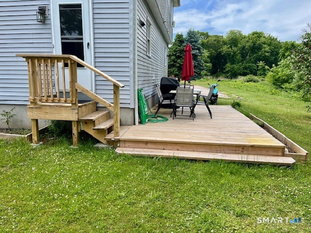 155-B Pennsylvania Avenue East Lyme CT 06357