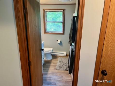155-B Pennsylvania Avenue East Lyme CT 06357